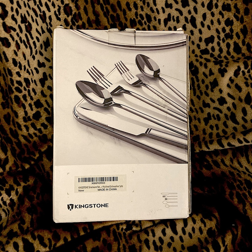 Kingstone Stainless Steel Flatware Set in Silver Fiona setting for 6. 30 pc NEW